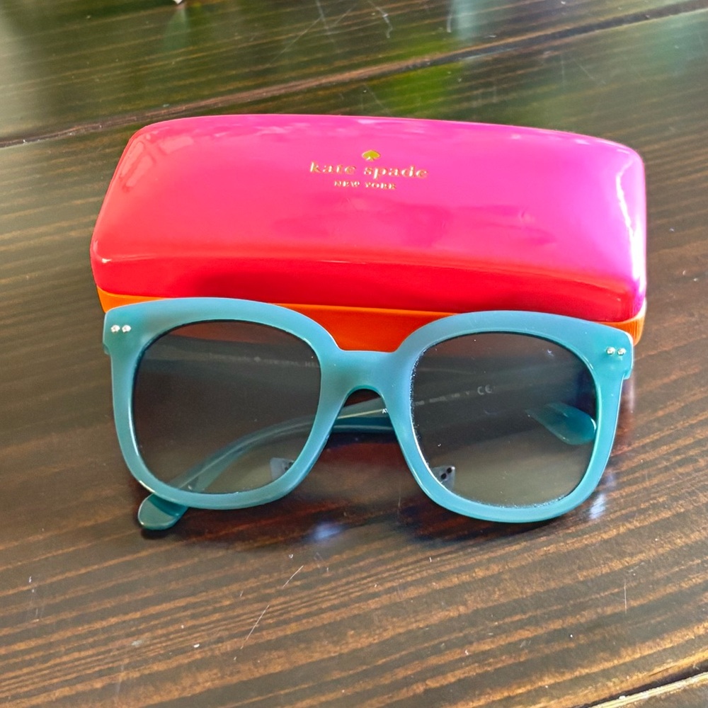 Kate Spade Atalia Hello Sunshine Teal Sunglasses with Pink Case